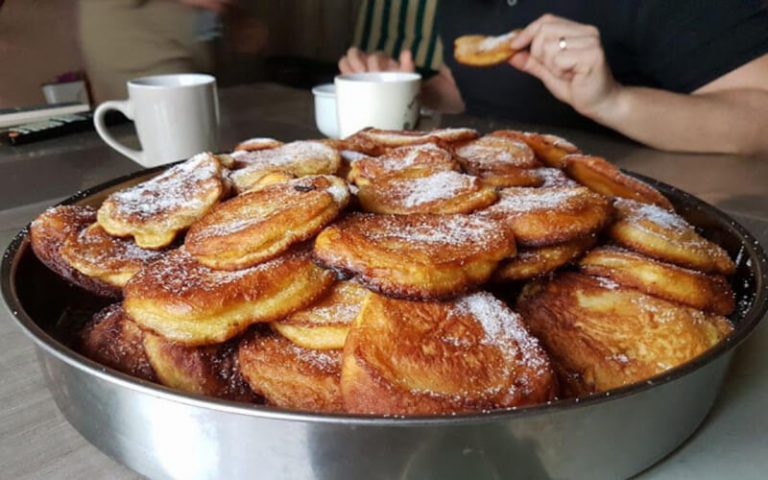 Beignets aux pommes cuits à la poêle