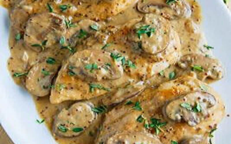 Poulet à la moutarde et aux champignons