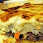 Gratin de chou-fleur sur lit de viande hachée