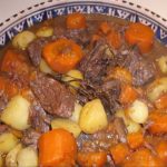 Bœuf au vin blanc plat traditionnel Français