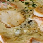 Saint-Jacques à la fondue de poireaux