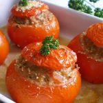Tomates farcies à la viande hachée et Jambon au four
