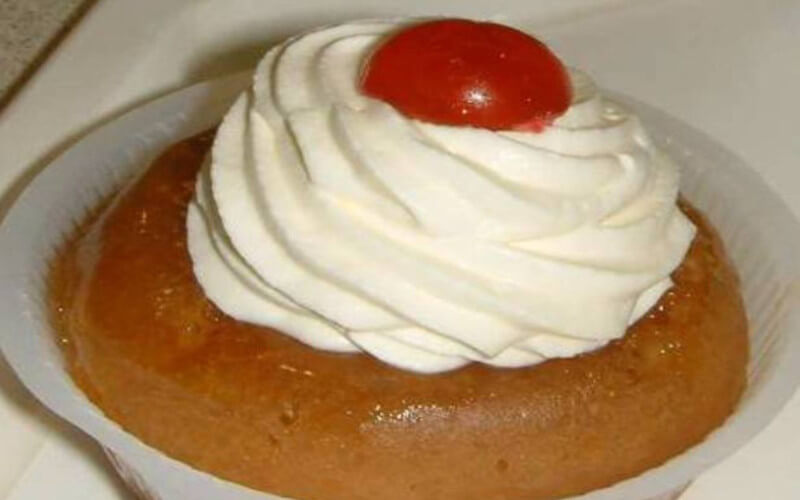 Baba au rhum et sa chantilly maison