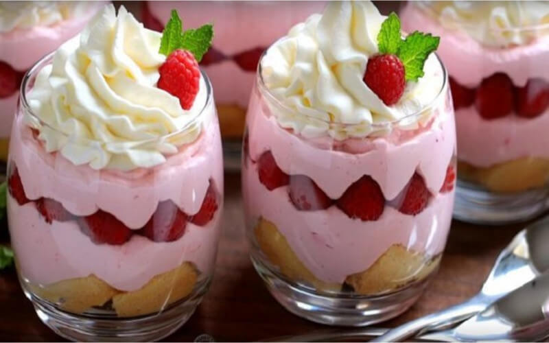 Mousse aux framboises : Recette de Mousse aux framboises