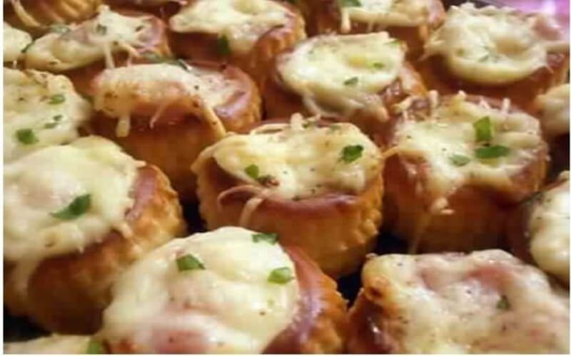 MINIS BOUCHÉES CHAUDES AU JAMBON