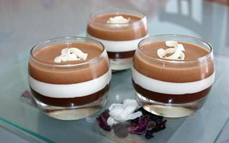 Mousse aux trois chocolat en verrines