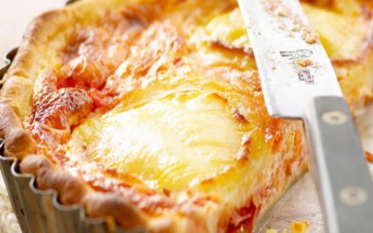 Tarte à la tomate et chèvre simple mais délicieuse