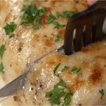 Poulet César bien tendre avec seulement 4 ingrédients