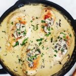 Poulet sauce au poivre vert, champignons et crème