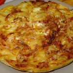 Tarte au reblochon de Savoie et oignons délicieuse