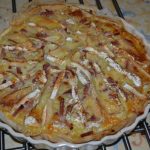 Tarte pomme de terre , camembert , lardons