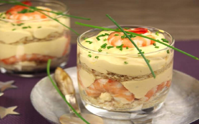 Tiramisu aux crevettes roses en verrines