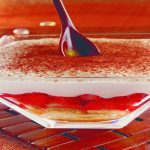Tiramisu aux fraises frais, léger et bien meilleur