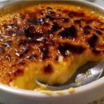 Crème brûlée dessert classique et gourmand