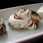 Meringues Marbrées au Chocolat