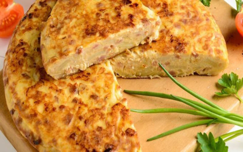 Quiche sans pâte aux lardons simple à réaliser