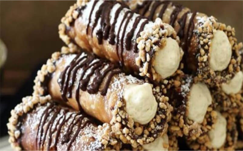 Cannoli Sicilien mascarpone et noisettes