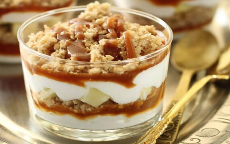 Crumble pomme au caramel en verrines