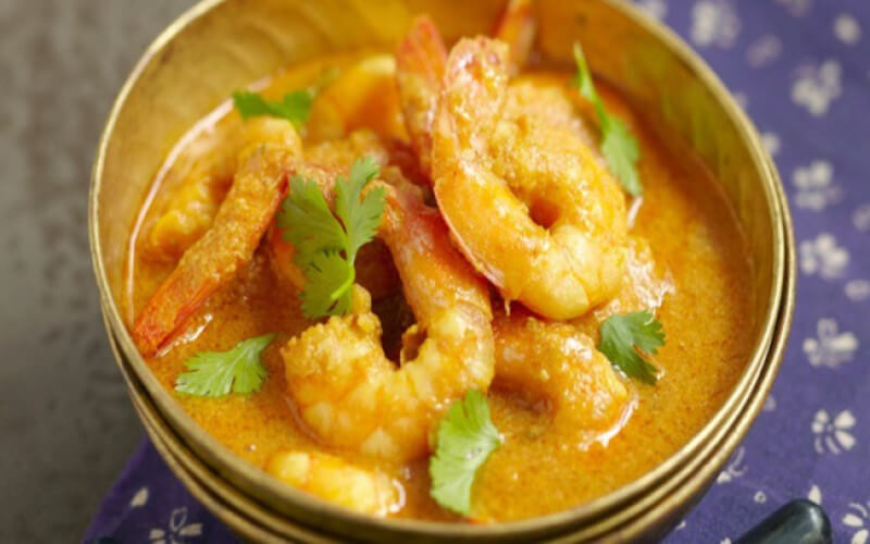 Curry de crevettes au lait de coco de Cyril Lignac