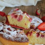 Gâteau aux fraises et au yaourt moelleux