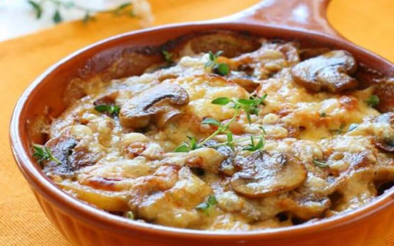 Gratin de poisson au cabillaud et champignons de Paris