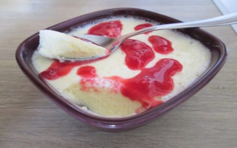 La Mousse De Yaourt  grecque aux fruits rouge