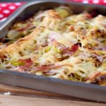 Pain perdu aux champignons de Paris, poireaux et jambon