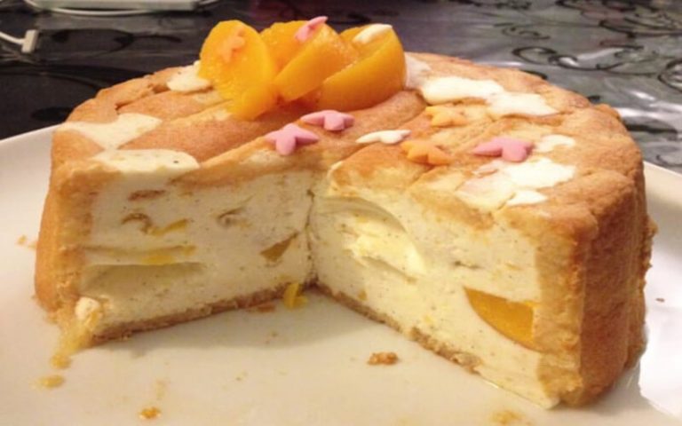 Charlotte aux Abricots, vanille et zeste de citron