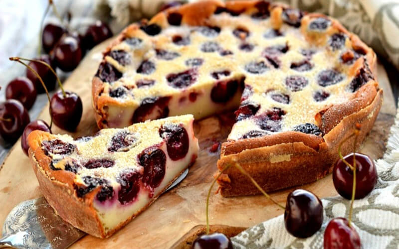 Clafoutis aux cerises La recette traditionnelle