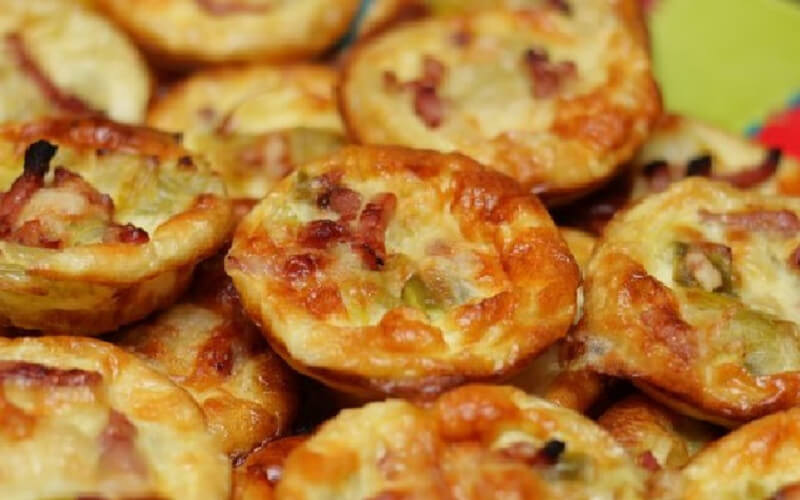 Mini Quiches aux lardons et fondue de poireaux