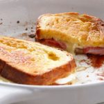Pain perdu brioché au fromage et aux fraises