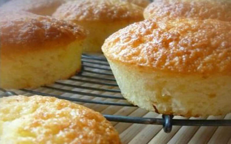 Petits Muffins Fondants à la Noix de Coco