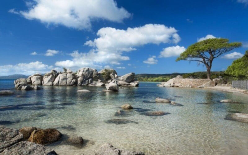 C'est officiel la plus belle plage de France se trouve en Corse