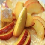 Charlotte aux pêches et fromage blanc