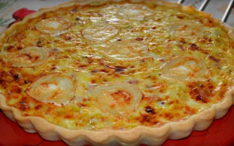 Tarte aux poireaux et fromage de chèvre et lardons