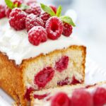 Cake aux framboises dessert très savoureux