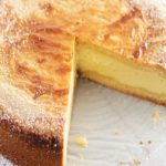 Gâteau à la crème pâtissière et amandes