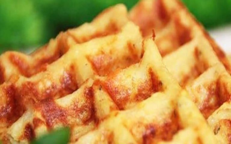 Gaufres de pommes de terre au comté
