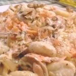 Gnocchis au saumon et aux champignons de paris