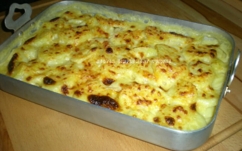 Gratin de Pommes de Terre à la Béchamel