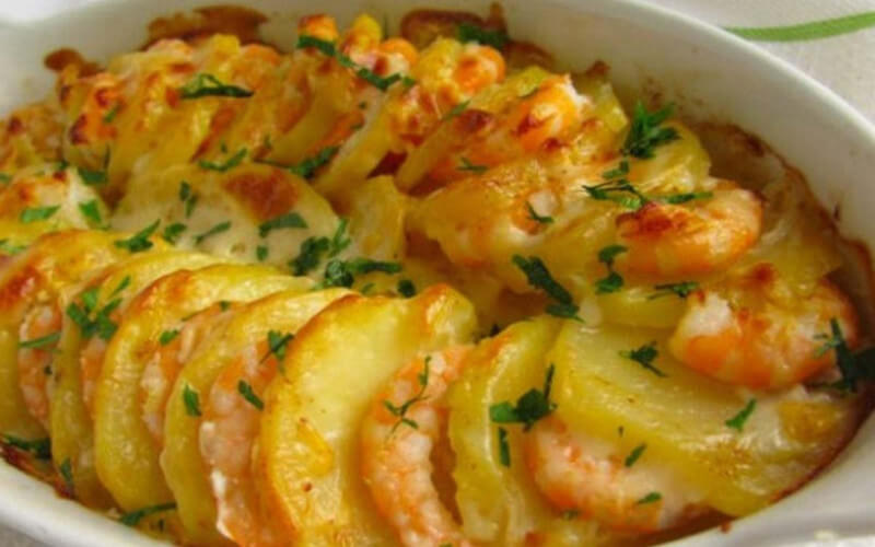 Gratin de crevettes et pommes de terre sans lait, sans gluten