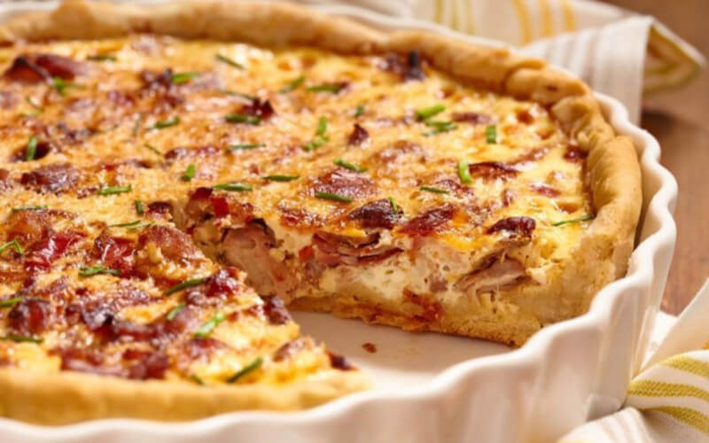 Tarte aux courgettes, lardons et fromage de chèvre