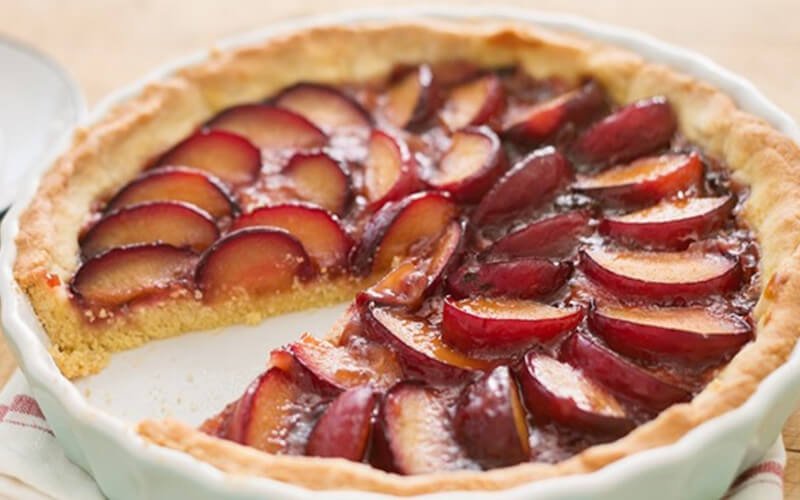 Tarte aux prunes et amandes très délicieuse