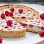 Tarte au chocolat blanc et framboises