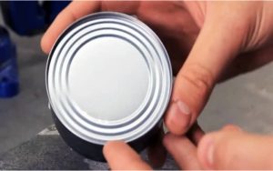 Comment ouvrir les boîtes de conserve, sans utiliser d’ouvre-boîtes