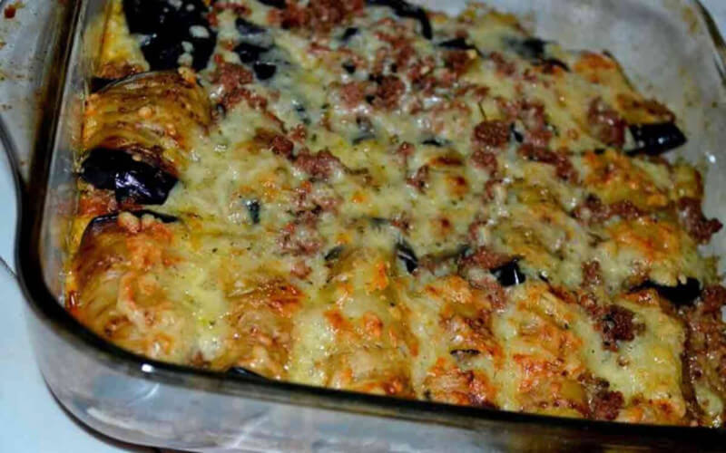 Gratin d’aubergines et pommes de terre à la viande hachée