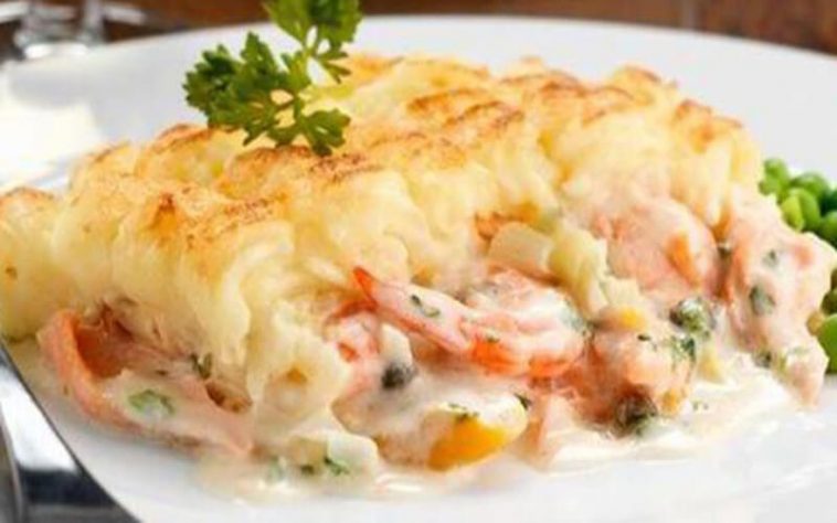 Hachis Parmentier au Saumon et Crevettes