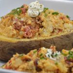 Pommes de terre farcies au chorizo et au fromage