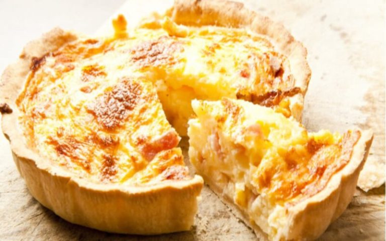 Reblochon en croûte facile et rapide à préparer