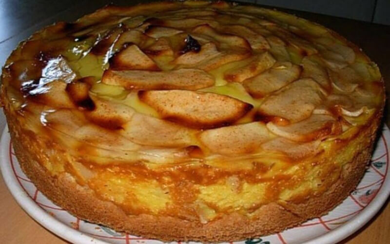 Tarte-flan aux pommes à l’ancienne, sans sucre